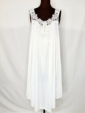 White Sheer Lace Nightgown Midi Sleeveless NWT Romantic Lingerie